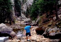 JJ Yosh hiking in Dream Canyon Boulder Colorado